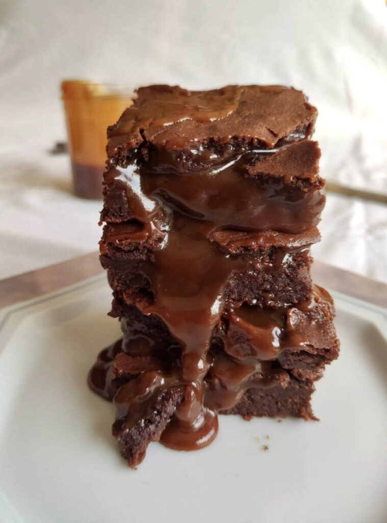 cake ideas brownie chocolate caramel