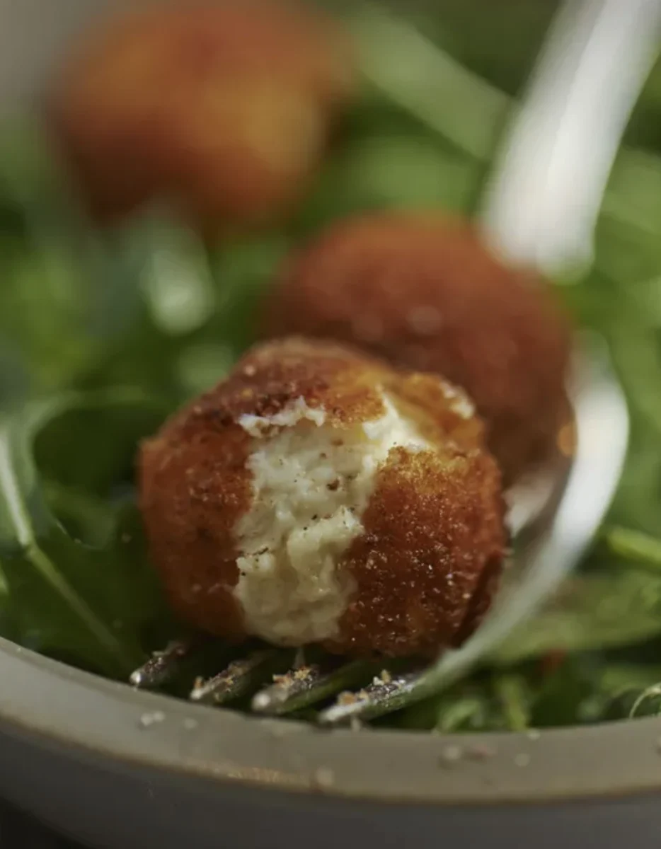 Amazing Cheeseballs Recipe: A Flavor Explosion